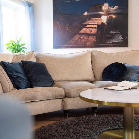 Hotel Pomona Living à Lidköping Extérieur photo
